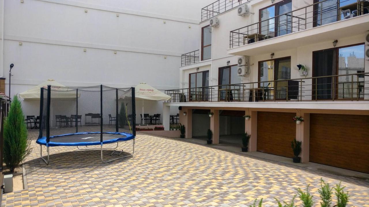 Villa Dinastiya Затока Экстерьер фото